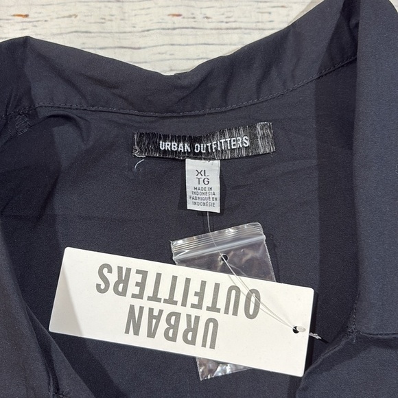 NWT Urban Outfitters Party Girl Cotton-Blend Button Down Sleeveless Shirt - Picture 3 of 9